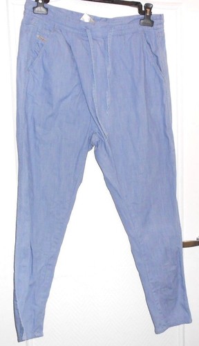 Schöne hellblaue jeans - schöne,